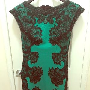 Gorgeous Tadashi Shoji Dress, size XS